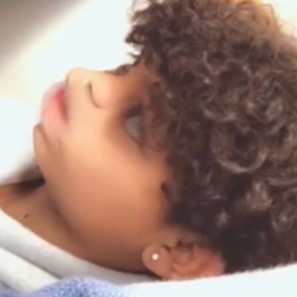 Meet your Posher, Axcel